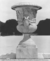 Monumentale Vase, Allegorie der Niederlage der Türken durch die Truppen des Königs 1664, 1684-85